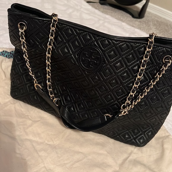 Authentic Tory Burch Black Purse - Picture 5 of 10